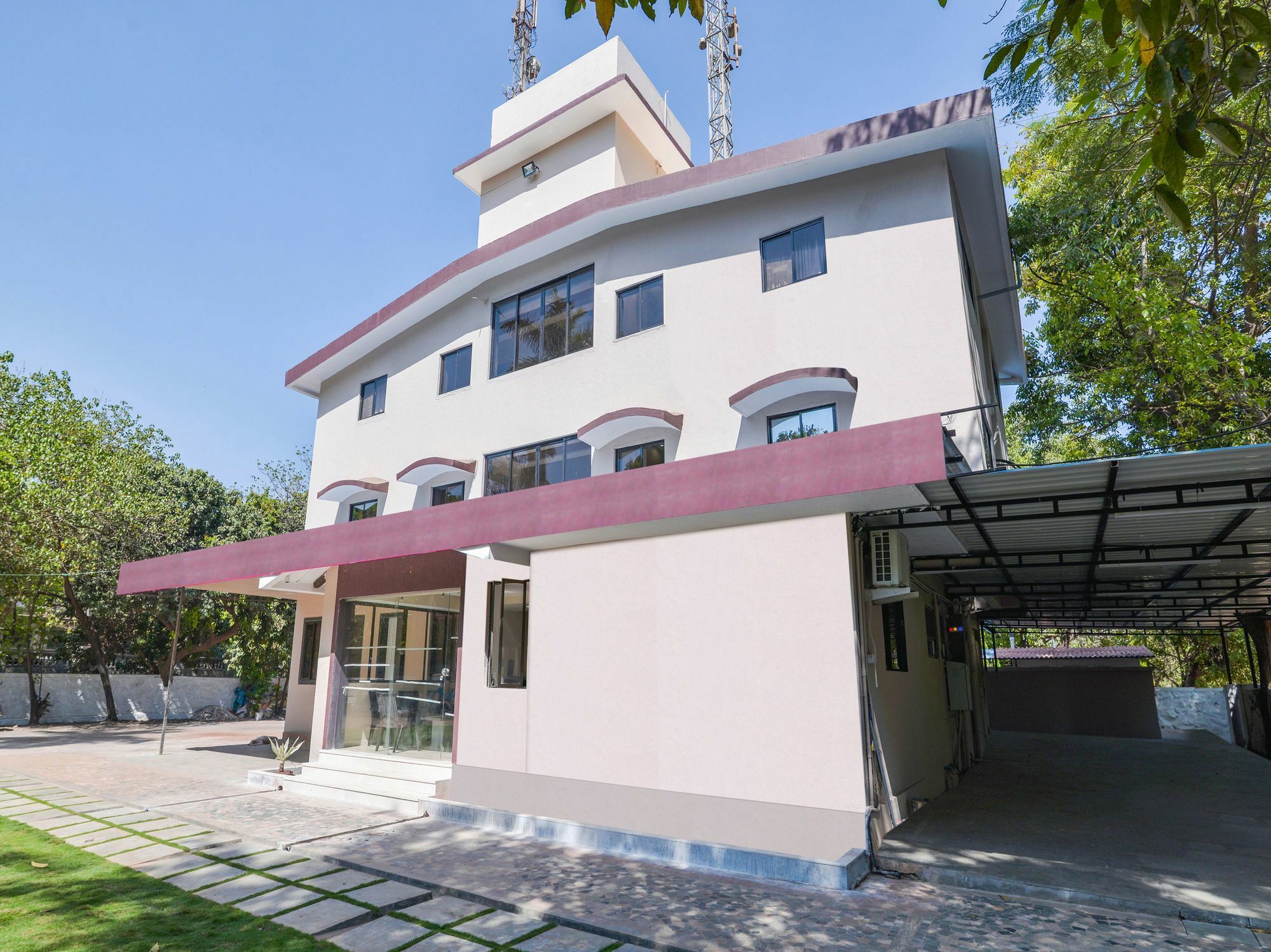 Oyo 13150 Mangal Residency Otel Lonavala Dış mekan fotoğraf